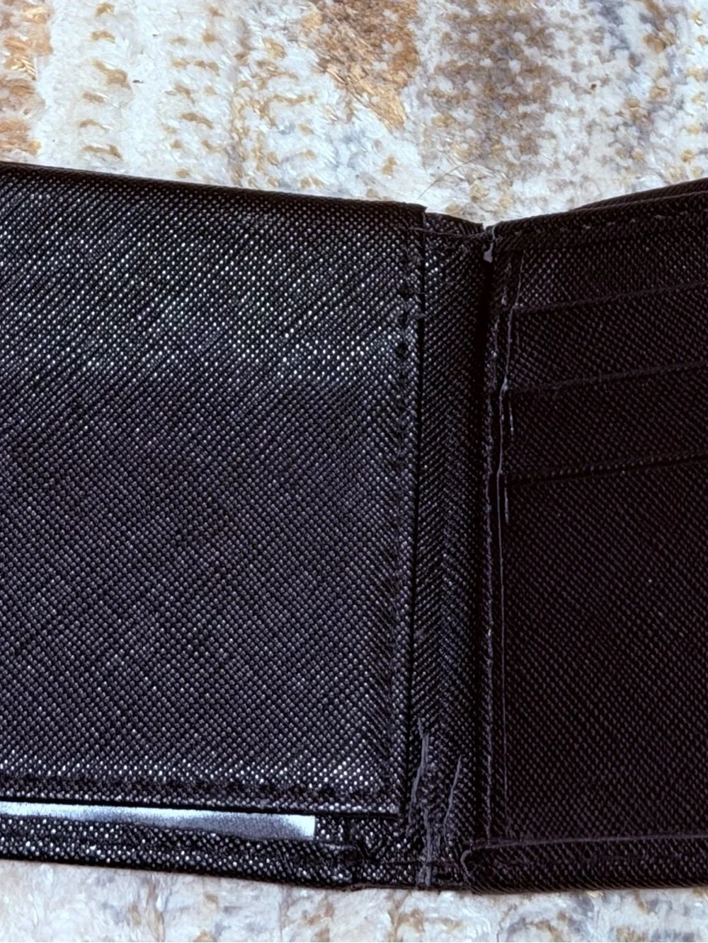 Guess sleek wallet